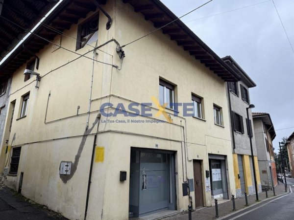appartamento in vendita a Bregnano