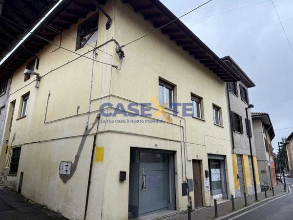 appartamento in vendita a Bregnano