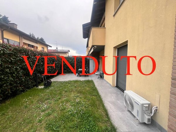 appartamento in vendita a Bregnano in zona San Michele