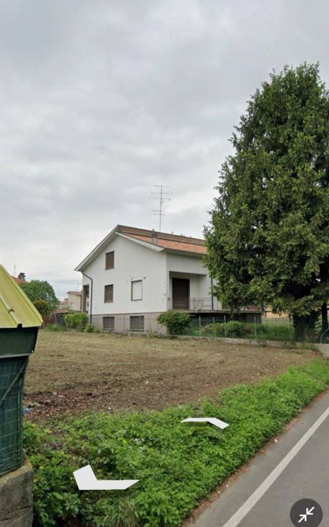 terreno agricolo in vendita a Bregnano