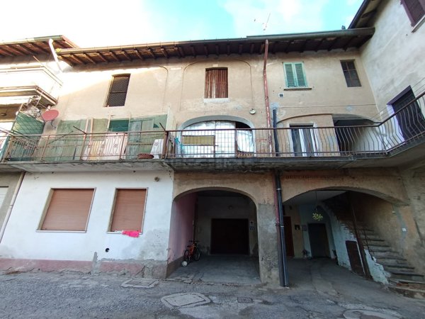 appartamento in vendita a Bregnano