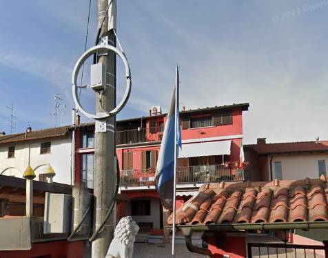 appartamento in vendita a Bregnano in zona Menegardo