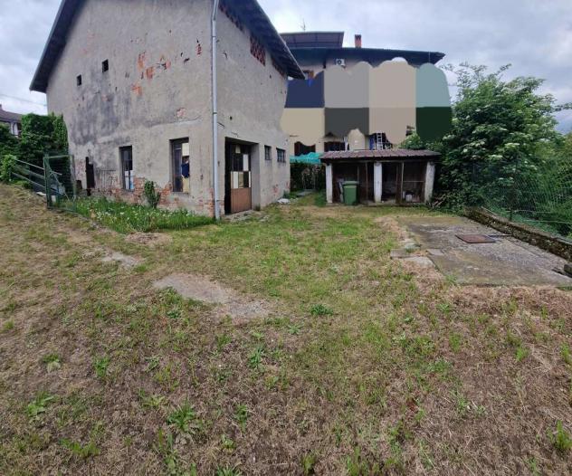 casale in vendita a Bregnano