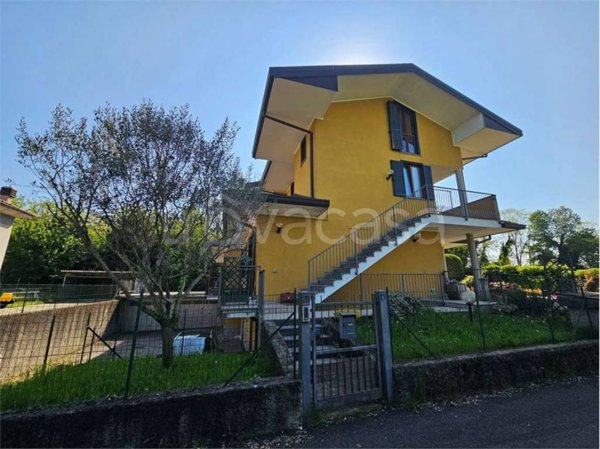 appartamento in vendita a Bregnano