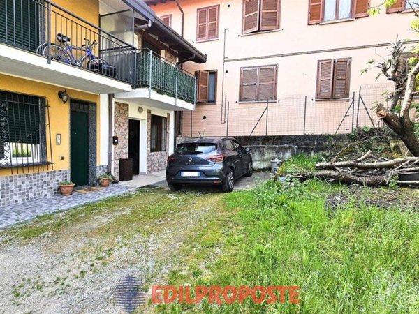 casa indipendente in vendita a Bregnano in zona San Michele