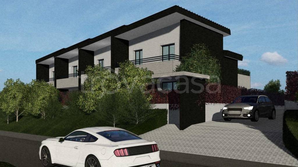 casa indipendente in vendita a Bregnano