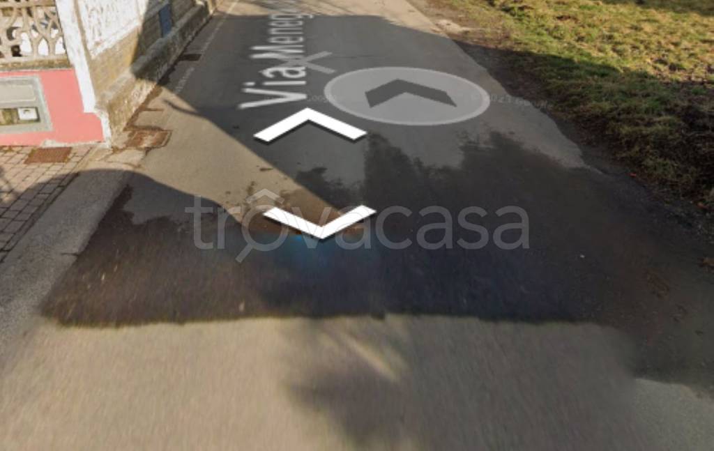 appartamento in vendita a Bregnano in zona Menegardo