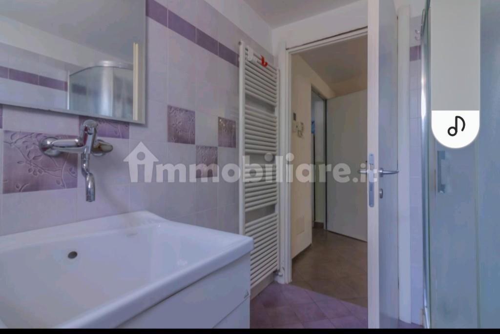 casa indipendente in vendita a Bregnano