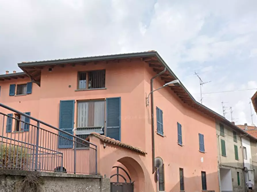 appartamento in vendita a Bregnano