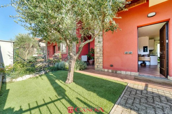 casa indipendente in vendita a Bregnano