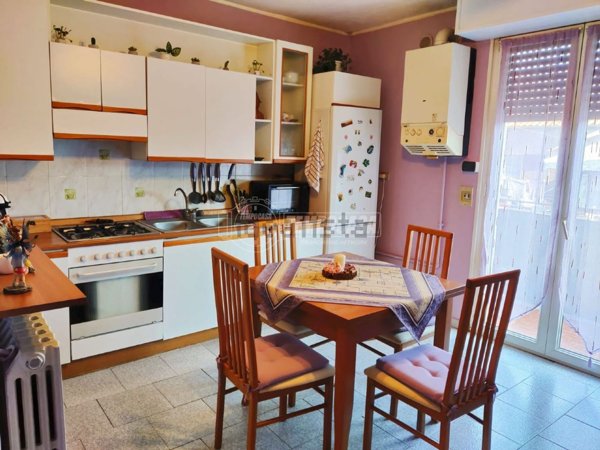 appartamento in vendita a Bregnano in zona San Giorgio