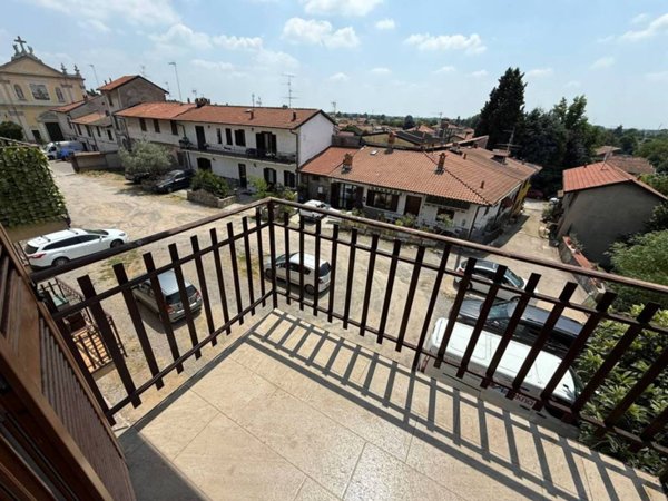 appartamento in vendita a Bregnano