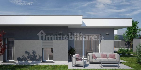 casa indipendente in vendita a Bregnano