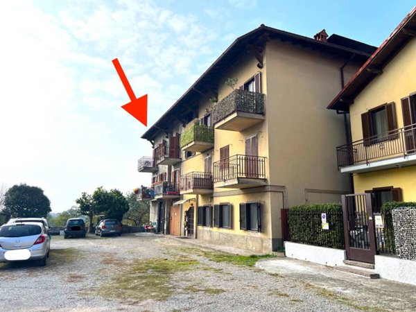 appartamento in vendita a Bregnano in zona San Giorgio
