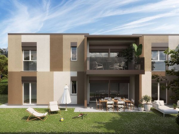 appartamento in vendita a Bregnano in zona Puginate