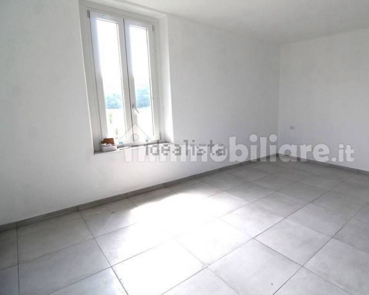 appartamento in vendita a Bregnano