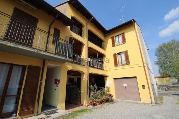 appartamento in vendita a Bregnano