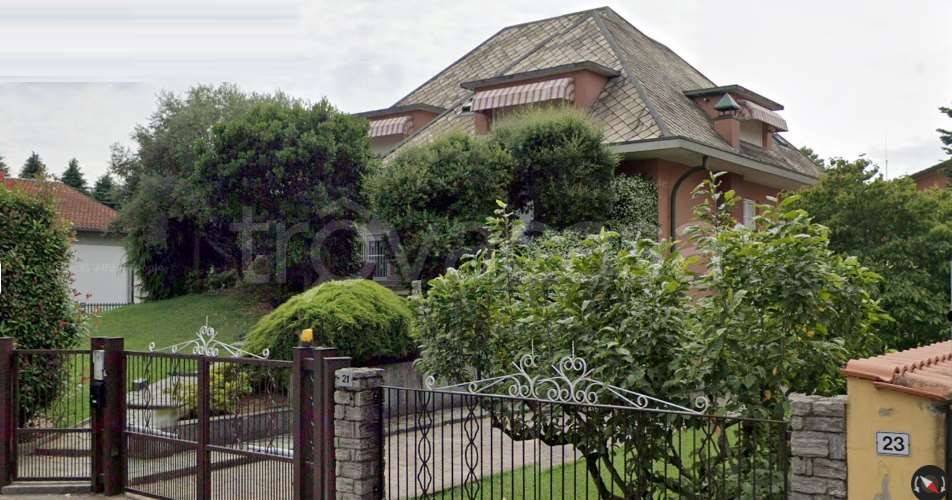 appartamento in vendita a Bregnano