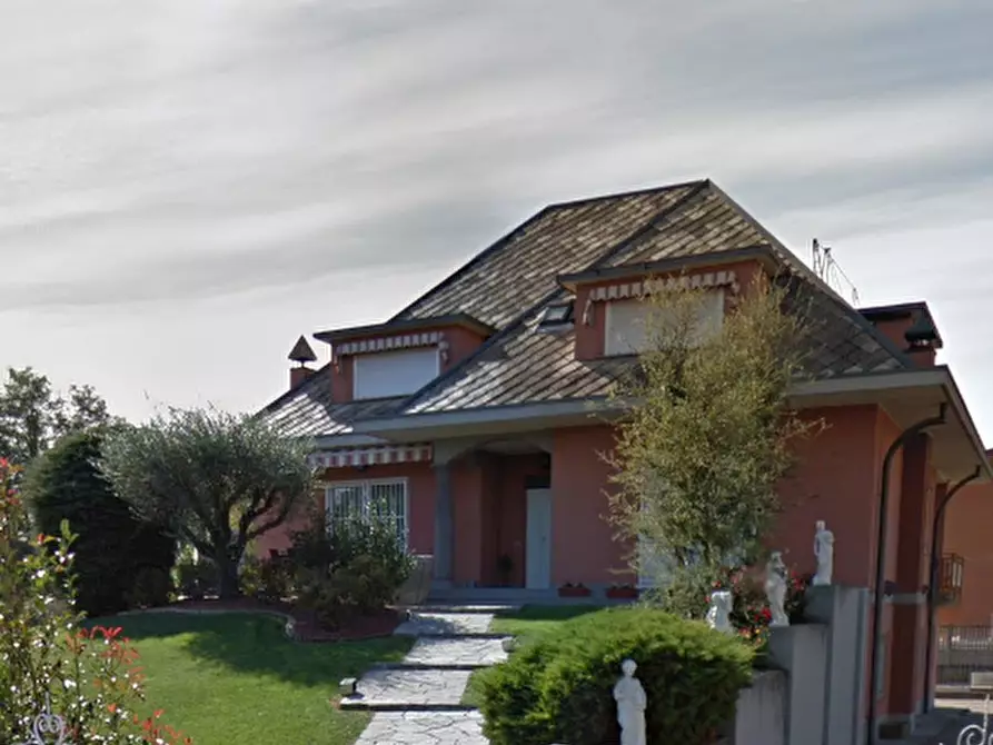 appartamento in vendita a Bregnano