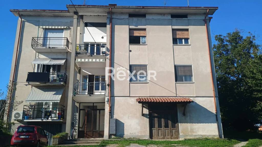 appartamento in vendita a Bregnano