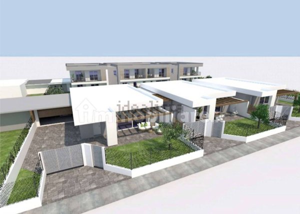 casa indipendente in vendita a Bregnano