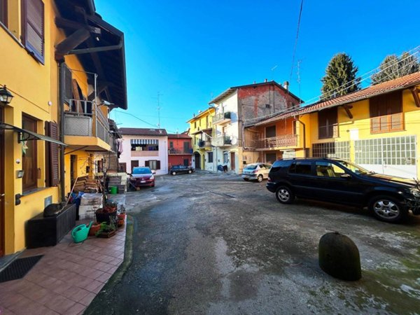 appartamento in vendita a Bregnano