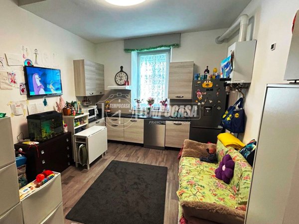 appartamento in vendita a Bregnano