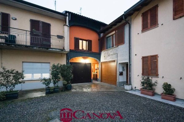 appartamento in vendita a Bregnano