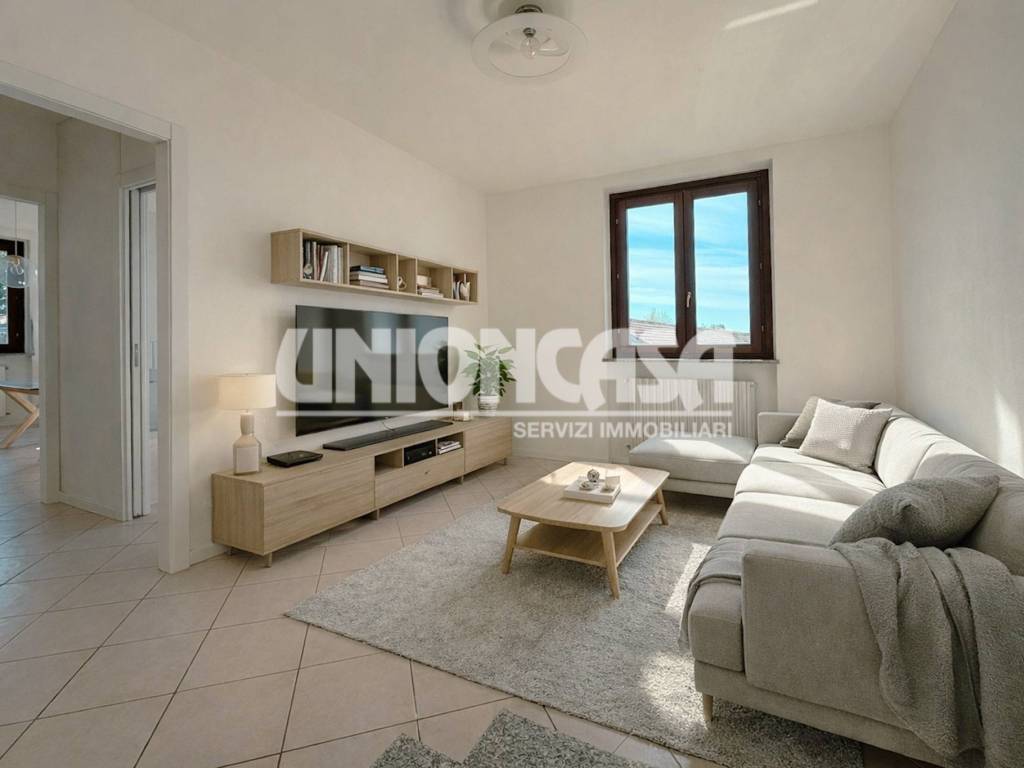 appartamento in vendita a Bregnano