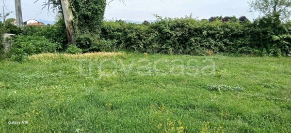 terreno agricolo in vendita a Bregnano