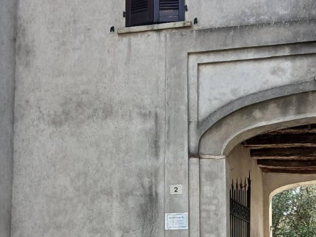appartamento in vendita a Bregnano in zona San Michele
