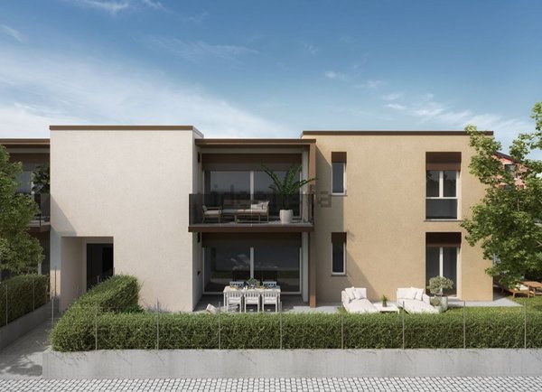 appartamento in vendita a Bregnano