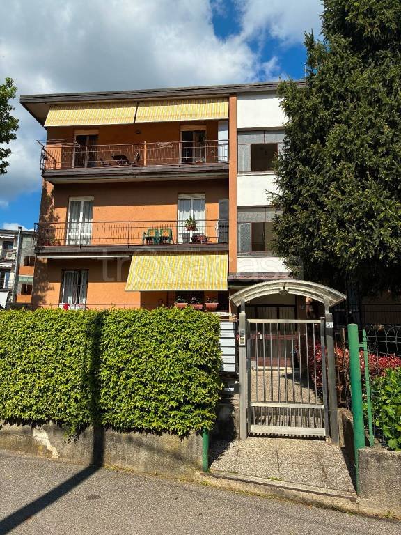 appartamento in vendita a Bregnano