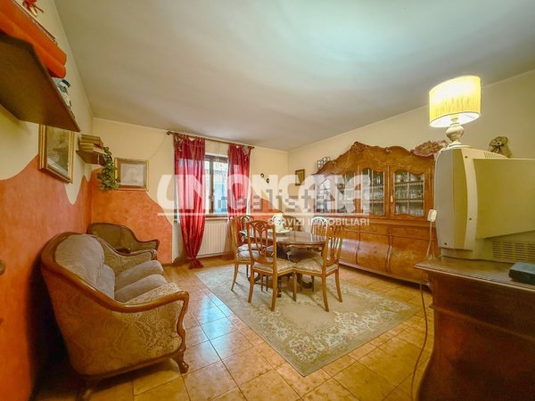 appartamento in vendita a Bregnano