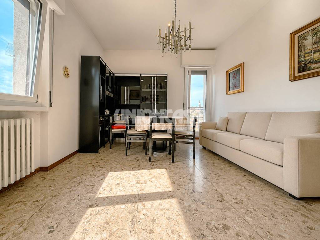 appartamento in vendita a Bregnano in zona San Michele
