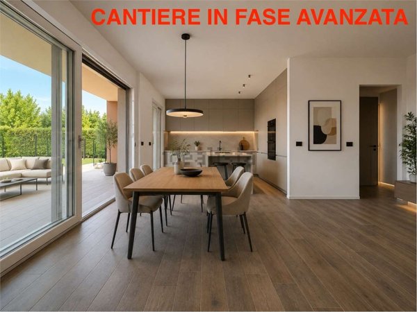 appartamento in vendita a Bregnano in zona Puginate