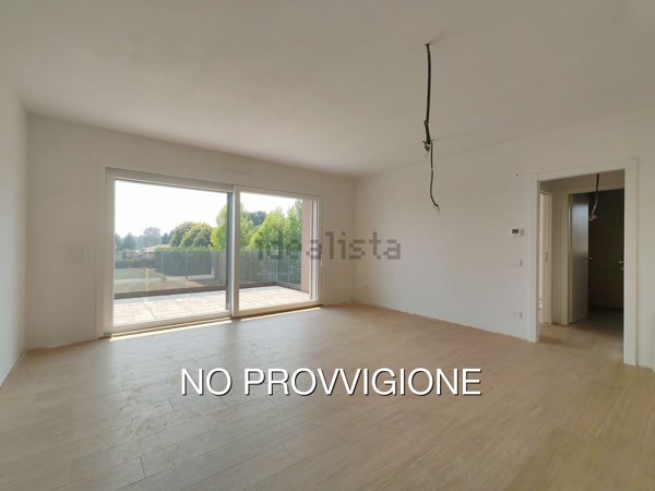 appartamento in vendita a Bregnano in zona Puginate