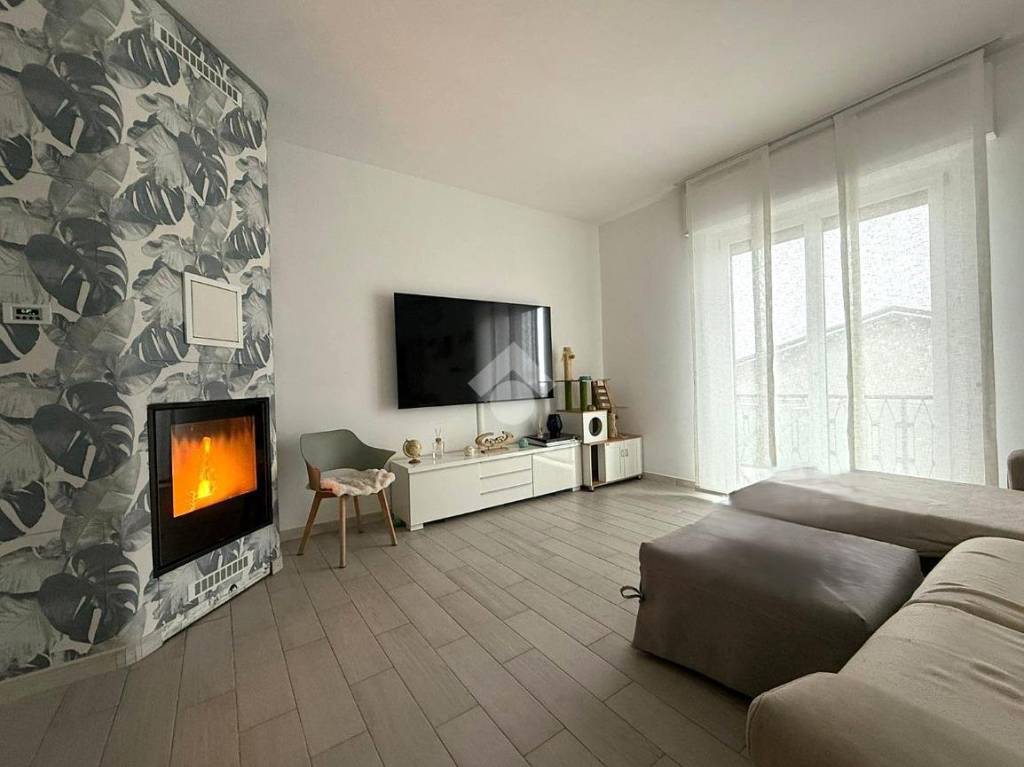 appartamento in vendita a Brenna