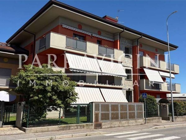appartamento in vendita a Brenna