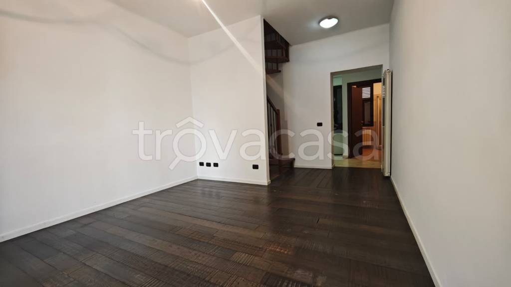 appartamento in vendita a Brenna