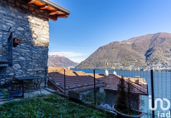 casa indipendente in vendita a Brienno