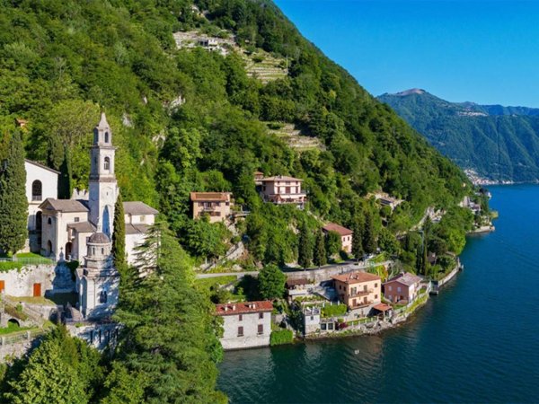 casa indipendente in vendita a Brienno