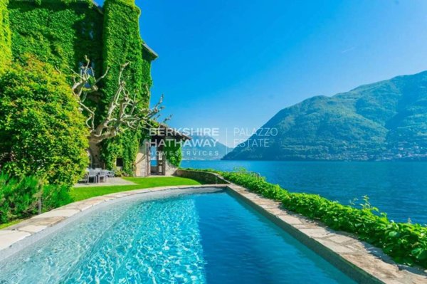 villa in vendita a Brienno