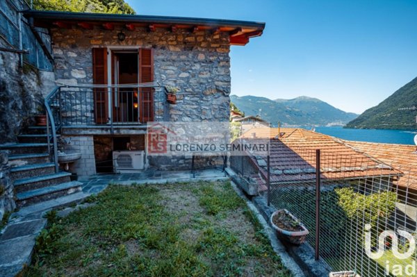 casa indipendente in vendita a Brienno