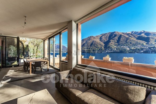 casa indipendente in vendita a Brienno