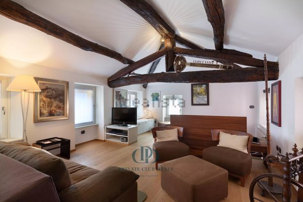 casa indipendente in vendita a Brienno