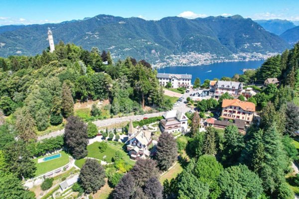 villa in vendita a Brunate
