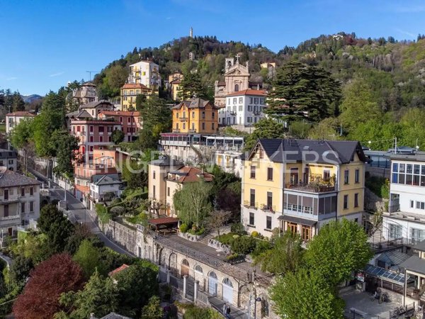 appartamento in vendita a Brunate