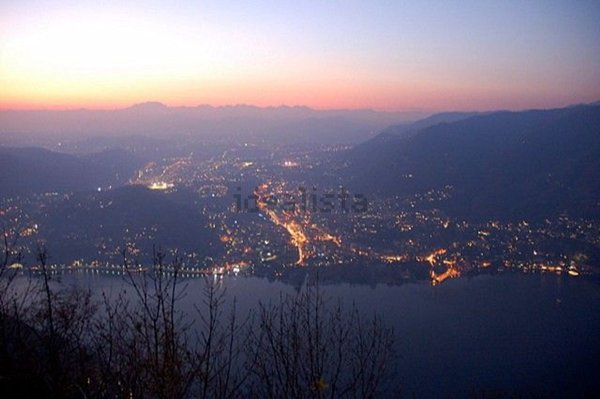 appartamento in vendita a Brunate
