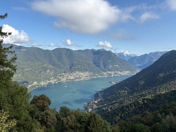 appartamento in vendita a Brunate